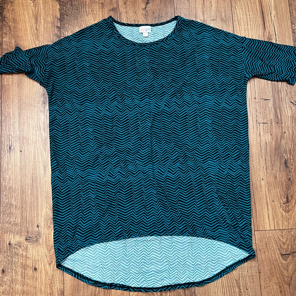 LuLaRoe Chevron Striped Irma | S | NWOT